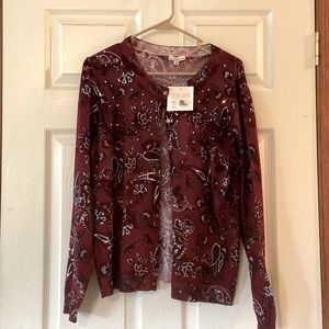 Woman’s Croft&Barrow cardigan